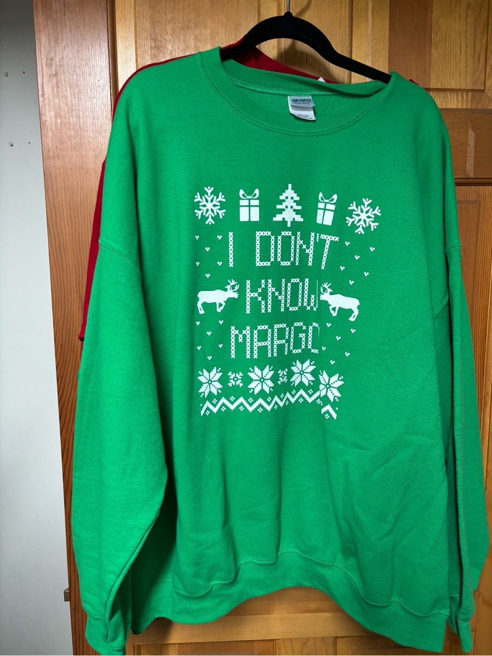 Green Holiday Sweatshirt - "I Don't Know Margo” 3xl